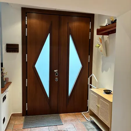 Cozy Near Como, Sleeps For 2 * Maslianico
